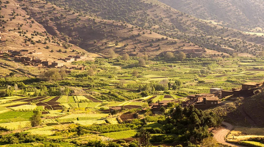 Ait Bouguemez (The Happy Valley) Ait Bouguemez (The Happy Valley)